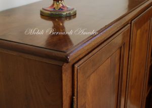 Credenza in legno massiccio con 3 ante stile classico